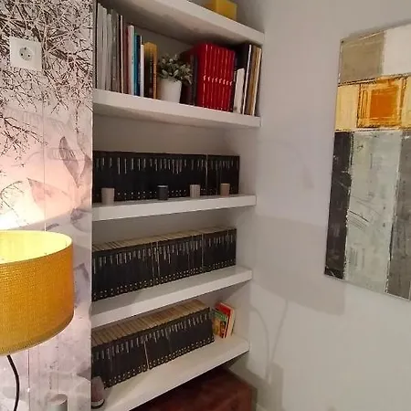 Blaucel Cafe I Habitacions